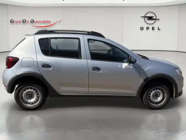 Dacia Sandero 1.5 blue dci 95ch stepway - 20 — photo 7