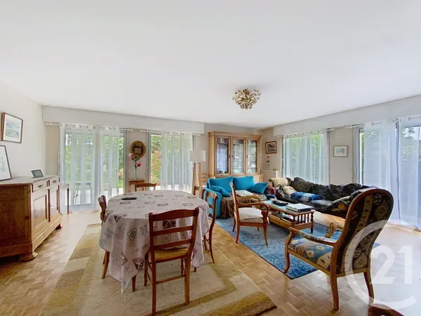 Maison 7 pièces 159 m²