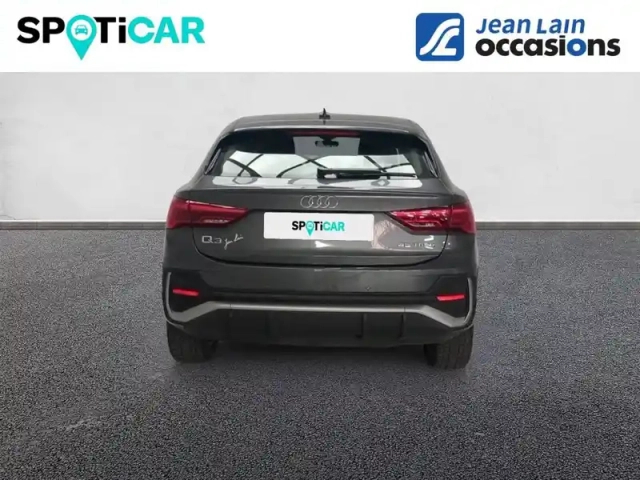 Audi Q3 45 tfsie 245 ch s tronic 6 — photo 5