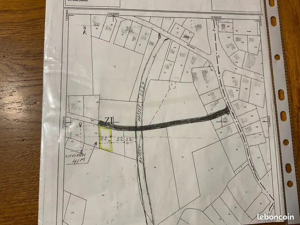 Terrain bourg de MALGUENAC. 40 euros 750m2