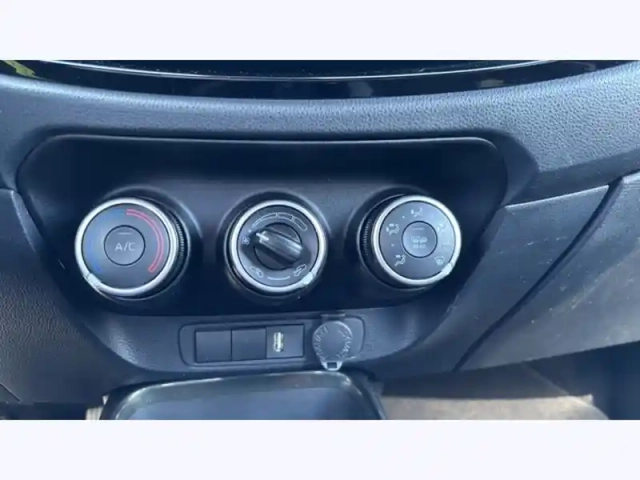 Toyota Aygo 1.0 vvt-i 72 design — photo 24
