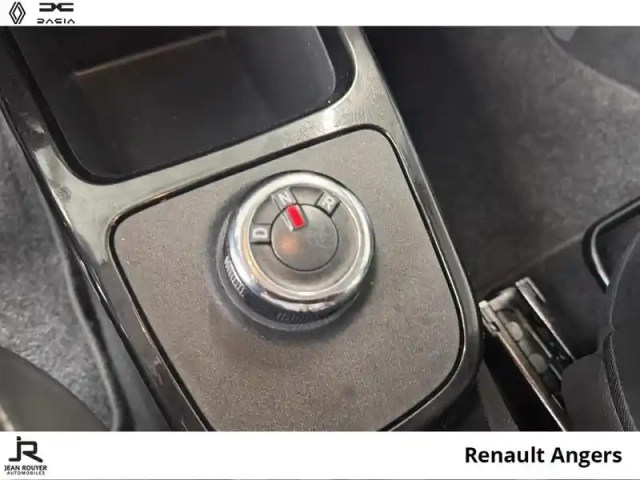 Renault Clio 1.5 blue dci 100ch evolution — photo 21