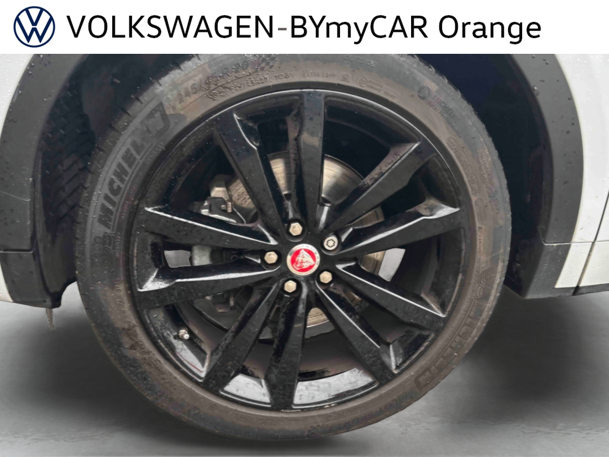 Jaguar E-Pace 2.0 D - 150 ch 2WD BVM — photo 16