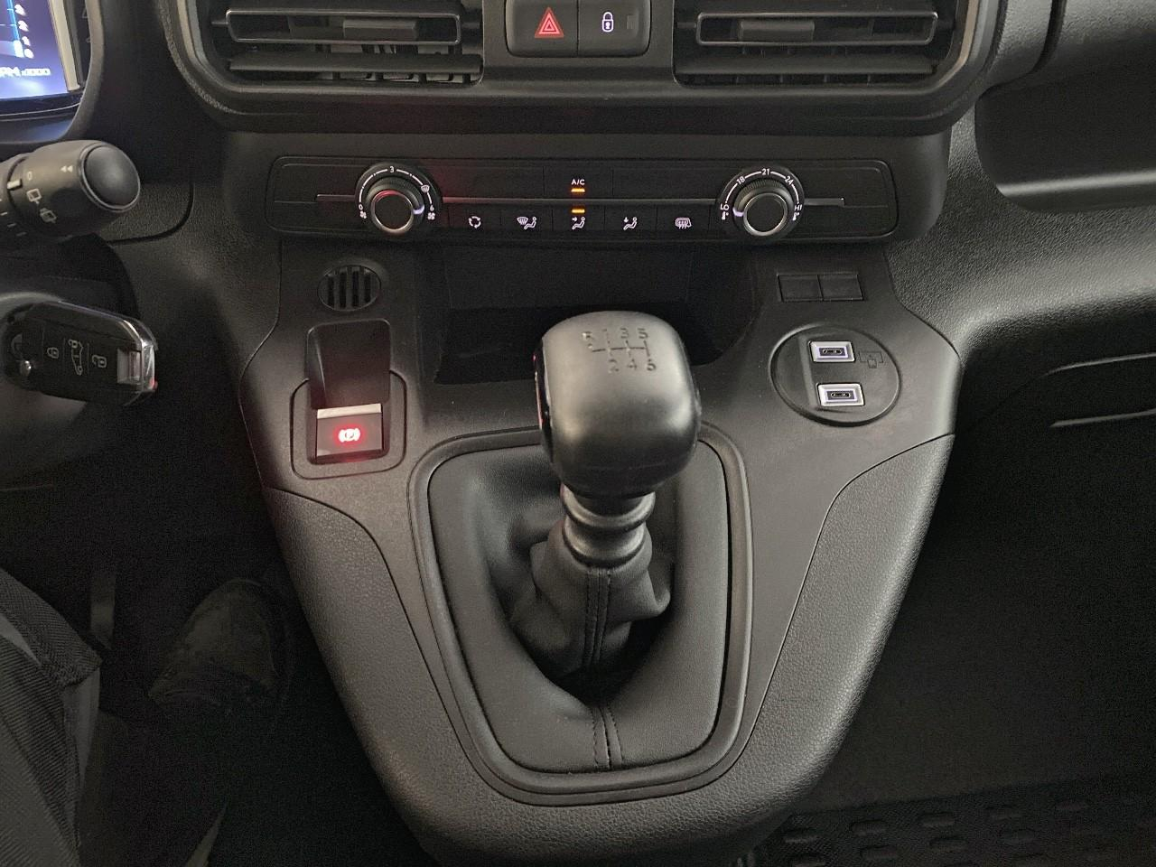 Citroën Berlingo van taille m 650kg bluehdi 100 s&s bvm6 — photo 17