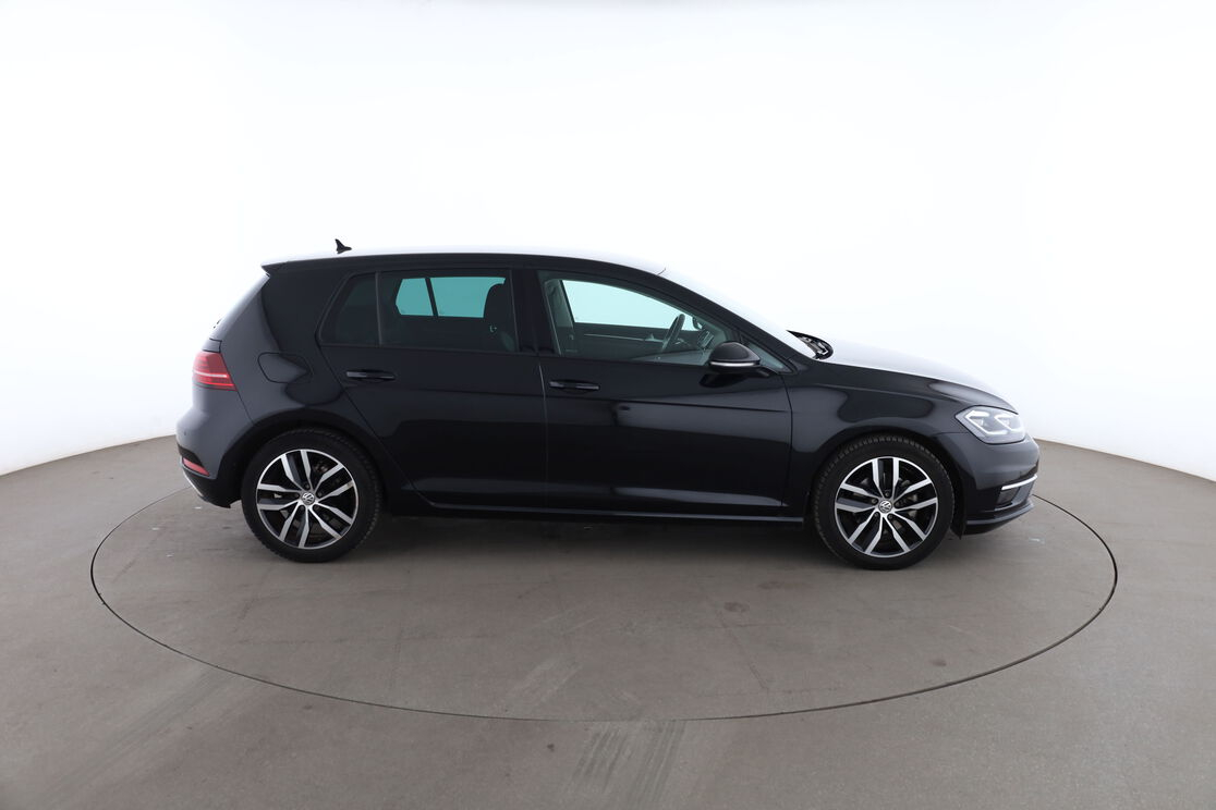 Volkswagen Golf VII 1.6 TDI BlueMotion Tech Carat DSG7 — photo 6