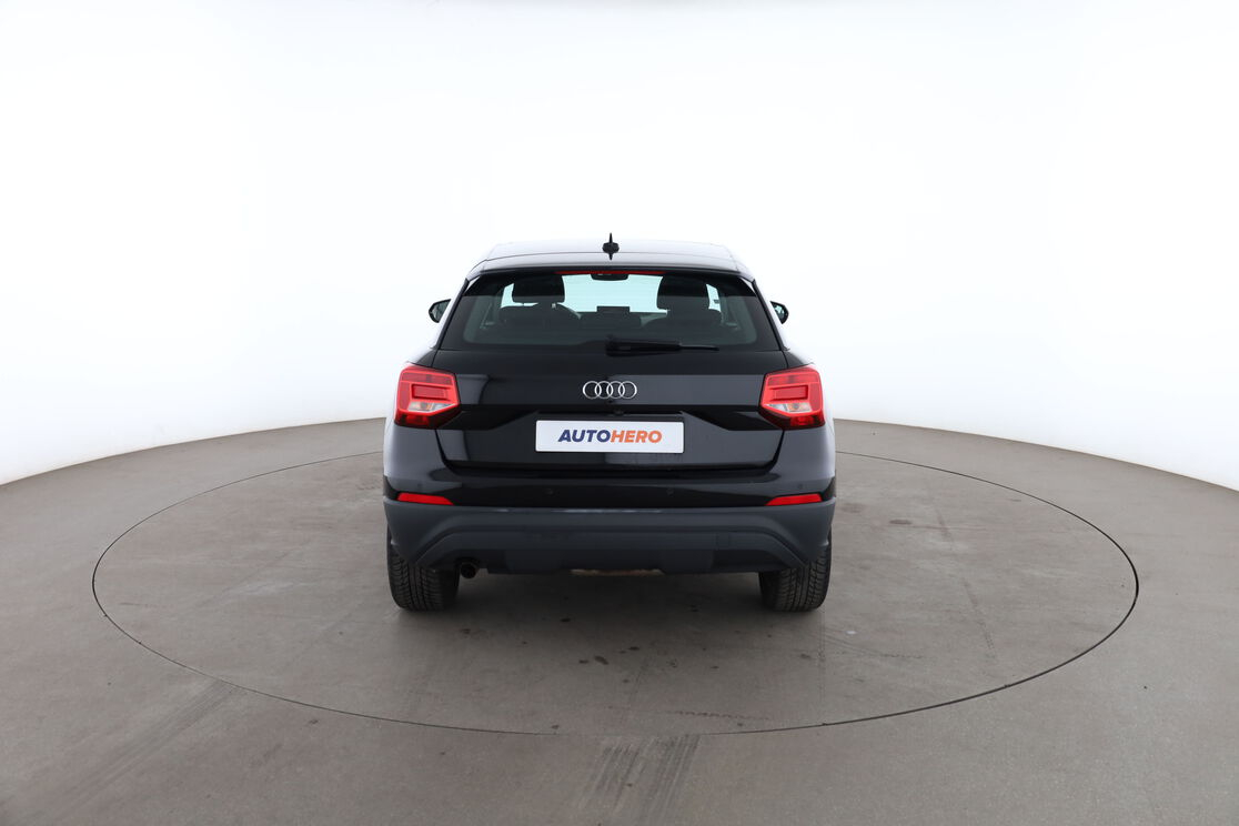 Audi Q2 30 TDI S Tronic — photo 4