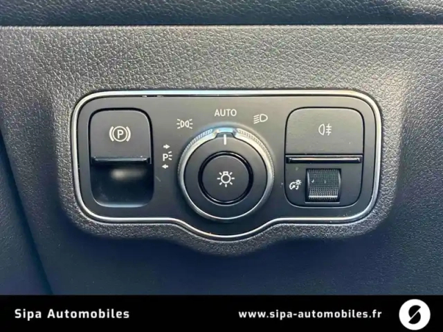 Mercedes Glb 220 d 8g-dct 4matic — photo 27