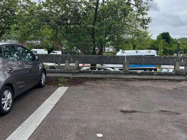 Stationnement Location Brest   25€