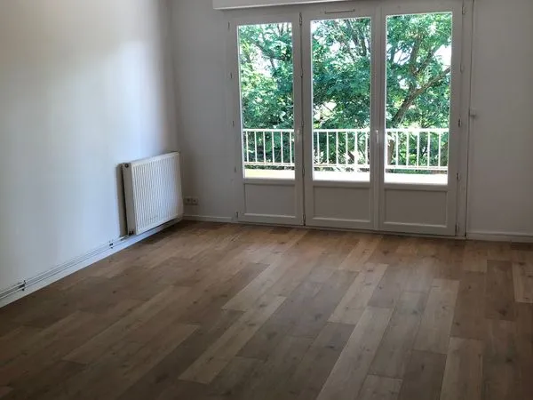 A louer T2 de 54 m2 av St Exupéry à Toulouse