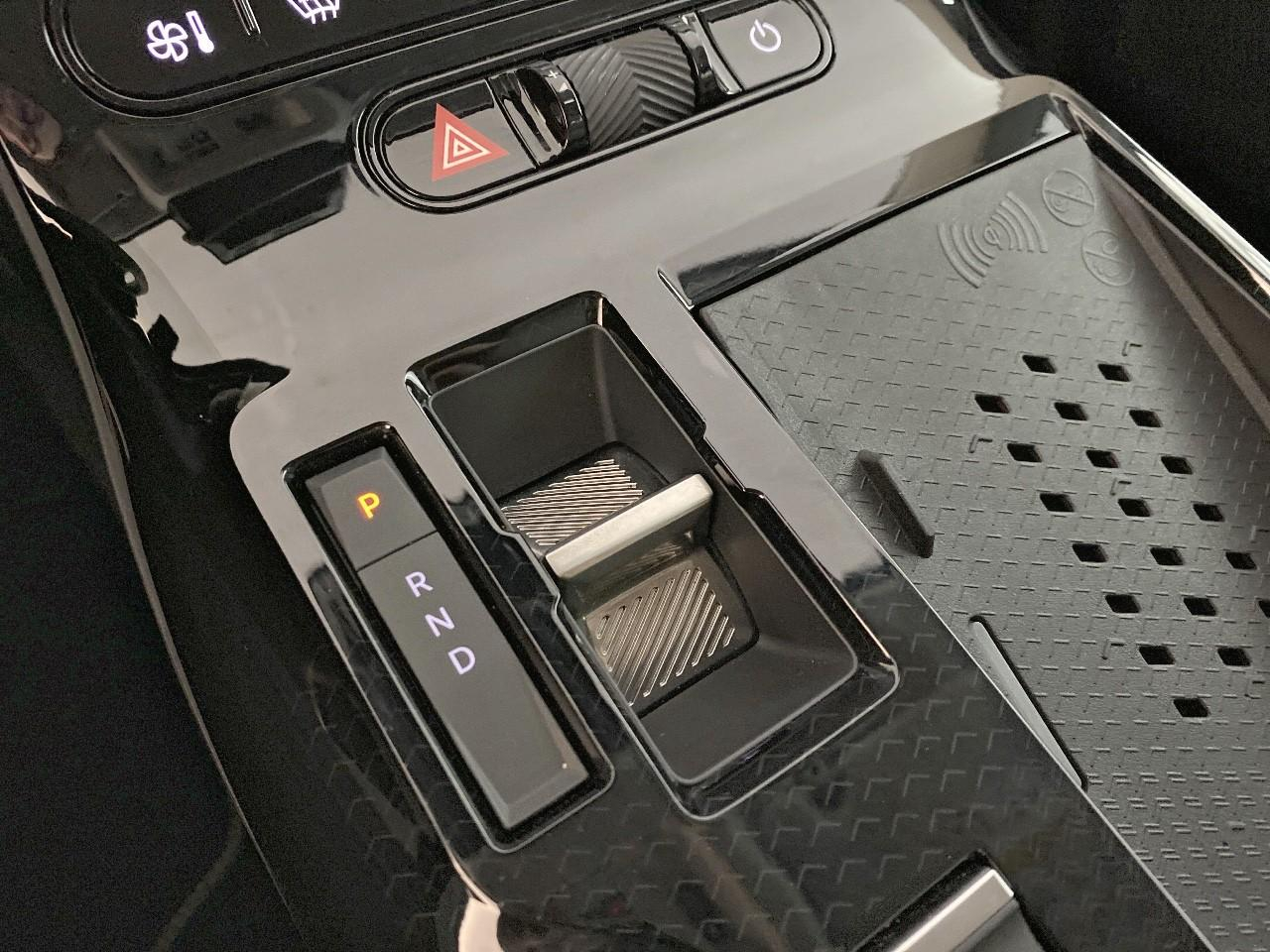 Citroën C5 Aircross e-c5 aircross 210 ch autonomie confort max — photo 15