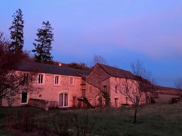 Loue Maison meublée - jardin partagé