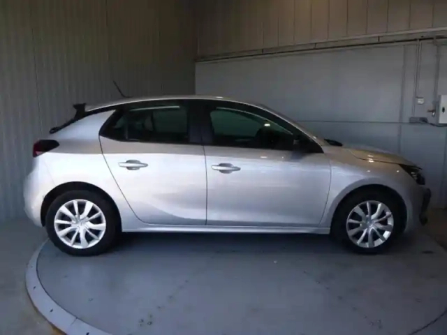 Opel Corsa 1.2 75ch — photo 4