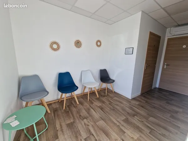 Bureau 45 m²