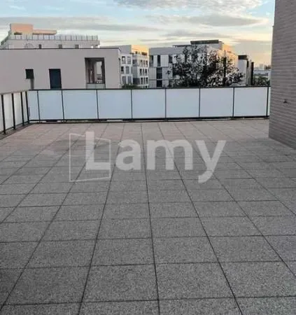 Appartement 4 pièces 93 m²