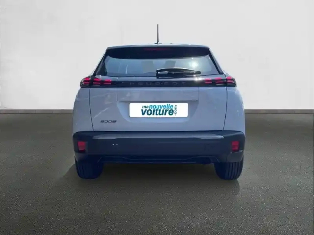 Peugeot 2008 100 s&amp;s bvm6 — photo 44