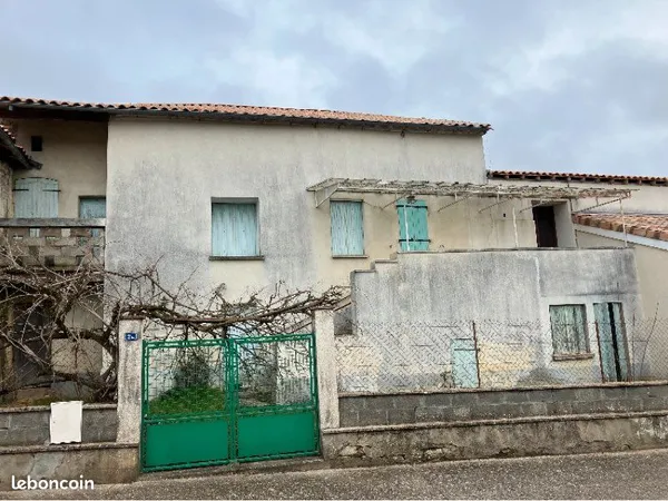 Maison à rénover Mornac Centre