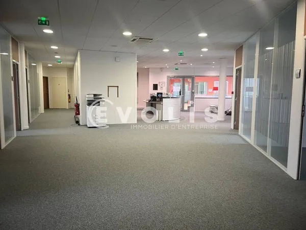 Bureaux 410 m²