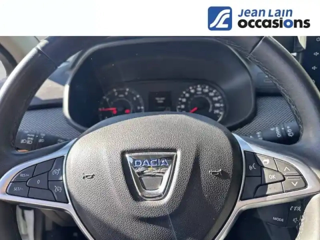 Dacia Sandero eco-g 100 — photo 12