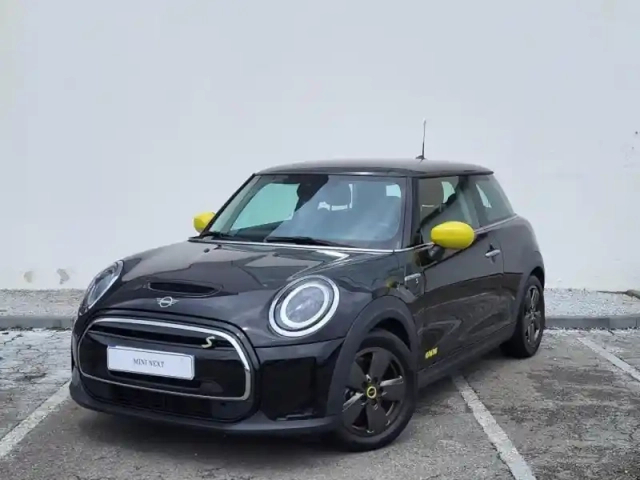 Mini Mini cooper se 184ch classic bva 5cv — photo 1