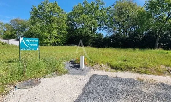 Terrain 627 m²
