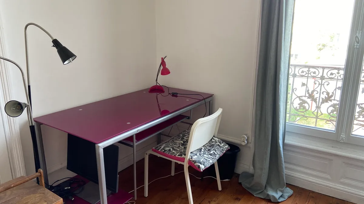 Photo 1