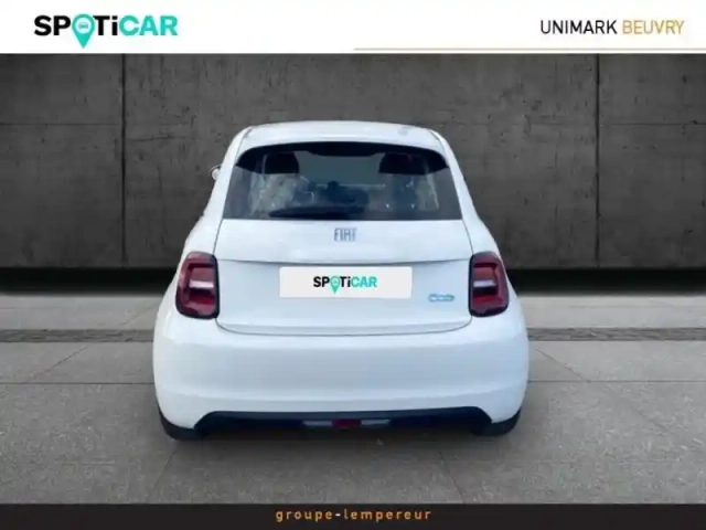 Fiat 500 e 95ch action — photo 22