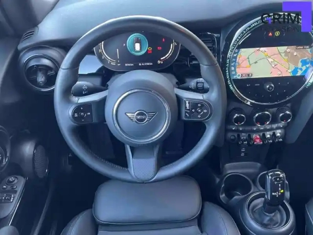Mini Mini hatch 3 portes cooper 136 ch dkg7 — photo 6