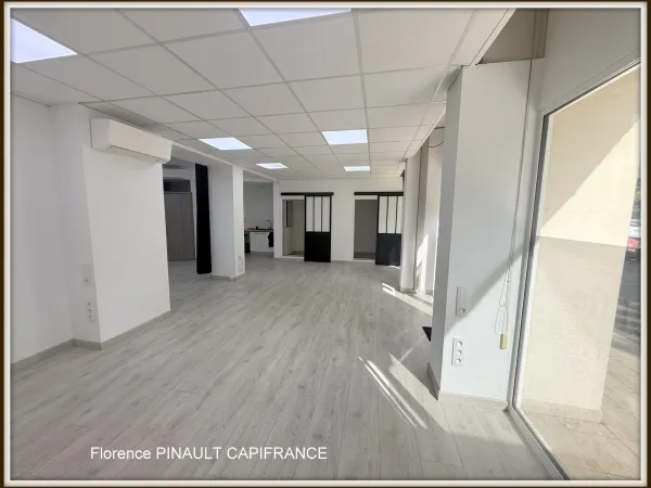 Local commercial 3 pièces 71 m²