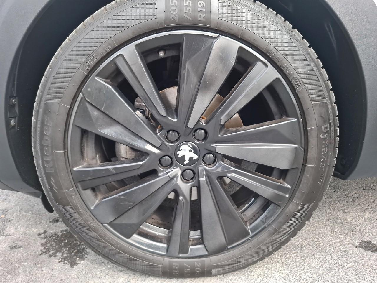 Peugeot 5008 1.5 bluehdi 130ch s&s gt eat8 — photo 11