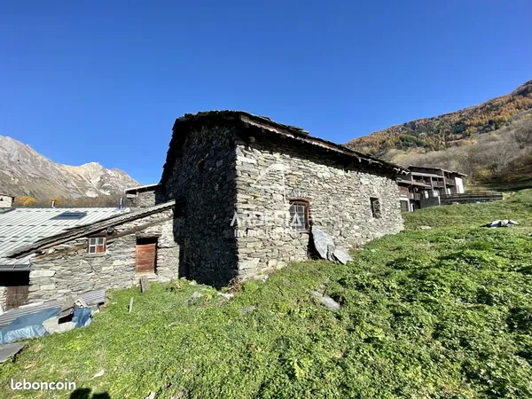 Maison 4 pièces 150 m²