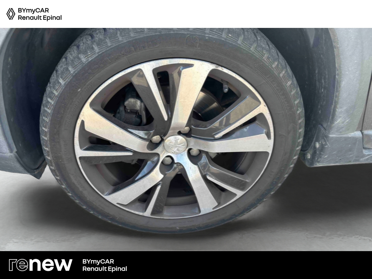 Peugeot 2008 PureTech 110ch S&amp;S EAT6 — photo 14
