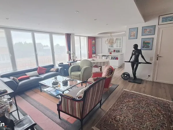 Appartement 3 pièces 101 m²