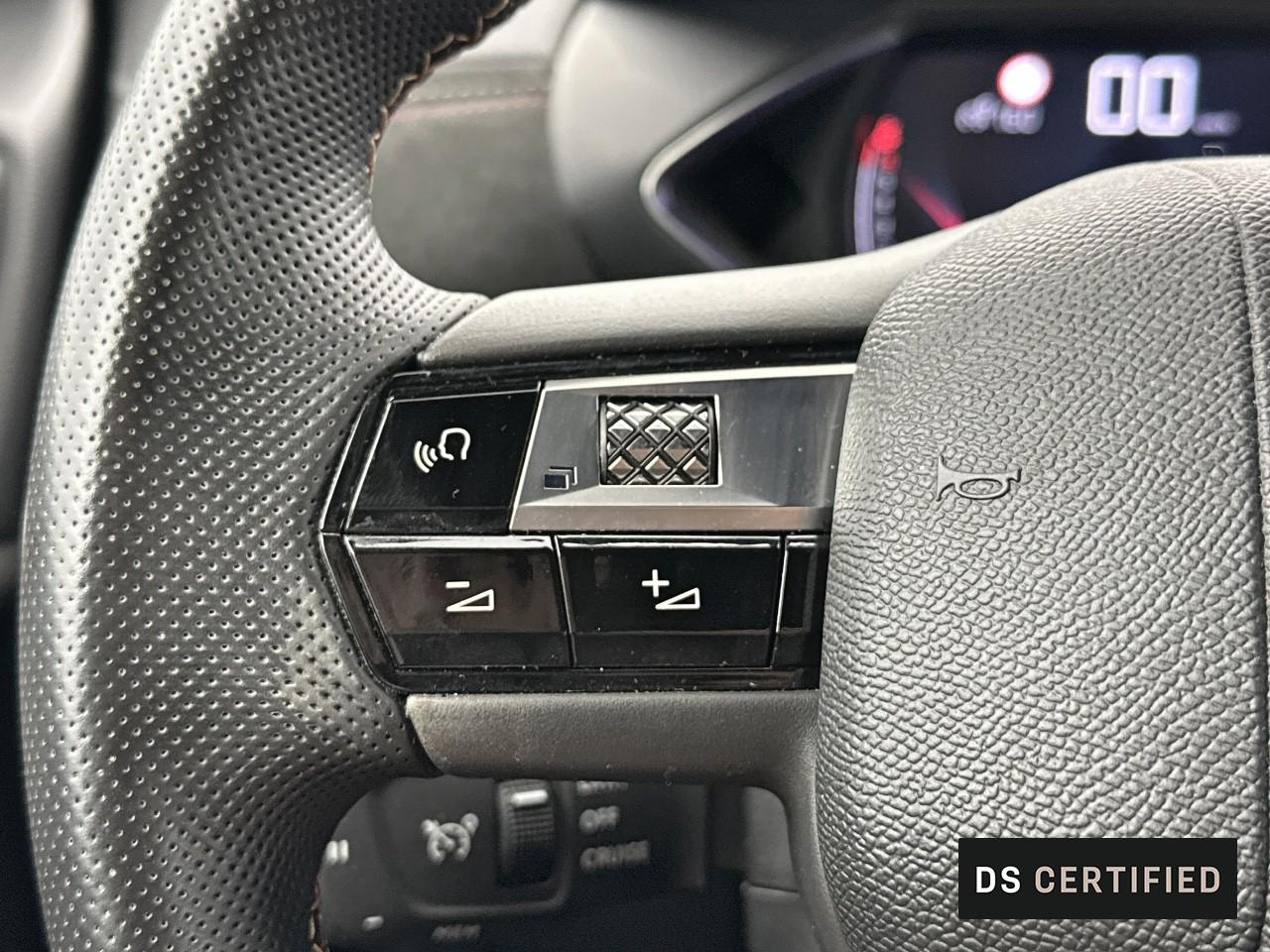 Ds Ds 3 crossback puretech 100 bvm6 performance line — photo 21