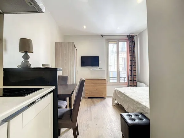 Studio 1 pièce 16 m²