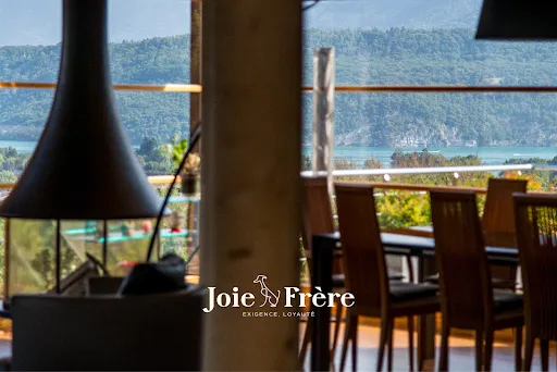 Villa 8 pièces 259 m²