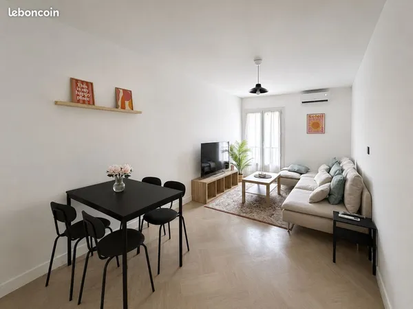Chambre meublée en colocation - Timone à 300 m - tout compris