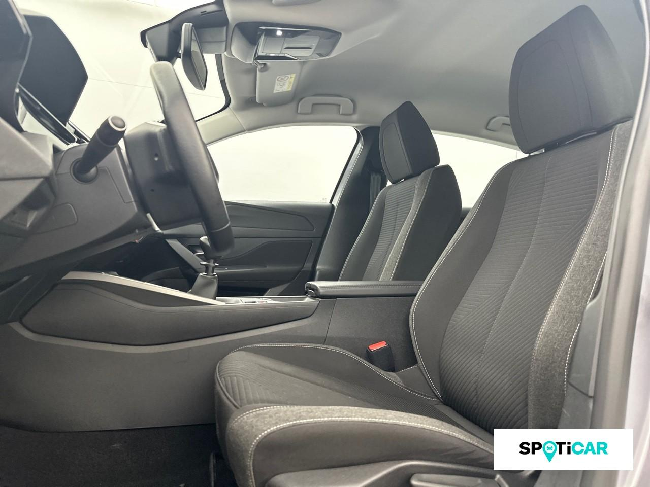 Peugeot 308 1.2 puretech 130ch s&s active pack — photo 9