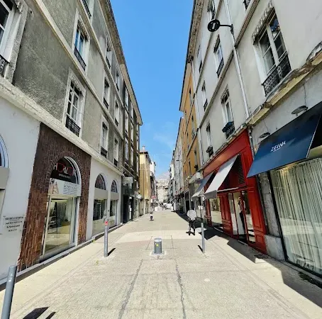Bureaux 1 pièce 315 m²