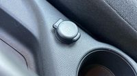 Peugeot 2008 1.2 Hybrid 145ch Style e-DCS6 — photo 33