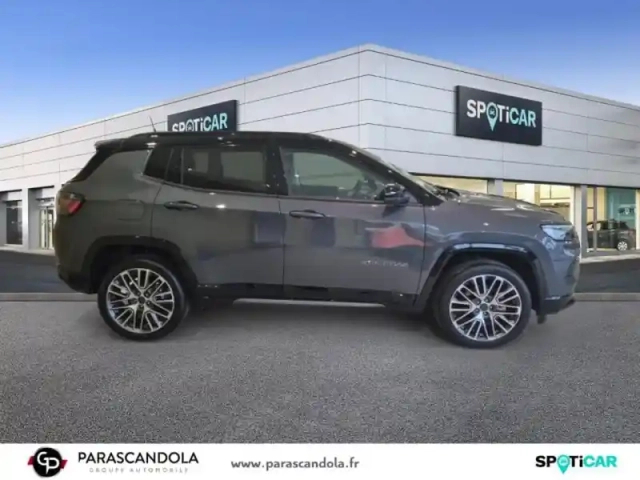 Jeep Compass 1.3 turbo t4 240ch phev 4xe summit at6 eawd — photo 5