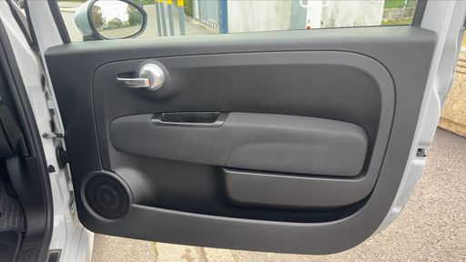 Abarth 500 1.4 Turbo T-Jet 145 BVA5 - 595 – 2018 – 83847 km – Essence – Boîte Automatique — photo 28