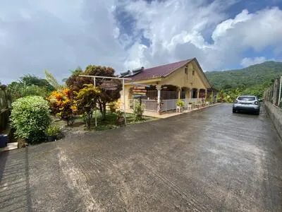 GRANDE PROPRIETE - LE MORNE ROUGE