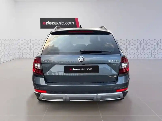 Skoda Octavia combi 2.0 tdi 184 ch scr fap dsg7 4x4 — photo 4