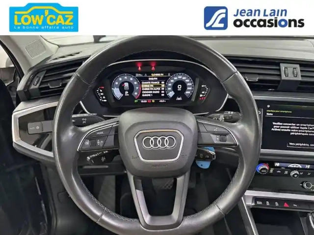 Audi Q3 sportback 35 tfsi 150 ch s tronic 7 — photo 13