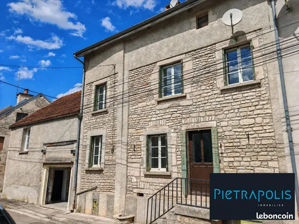 Maison 5 pièces 142 m²