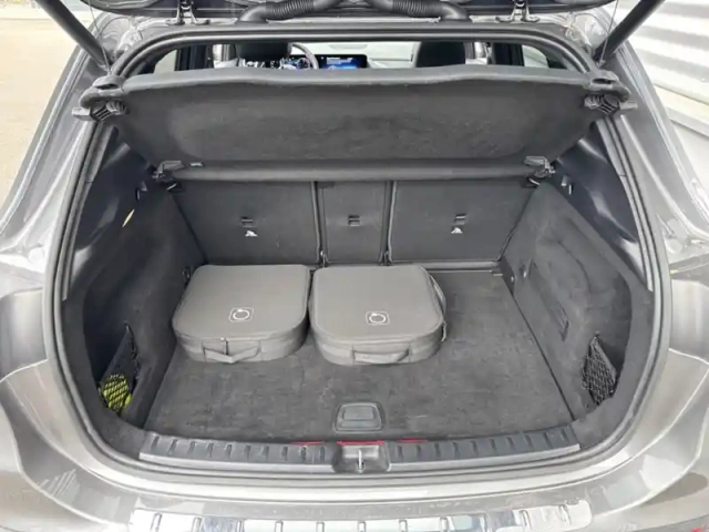 Mercedes Gla 250 e hybrid eq amg line — photo 10