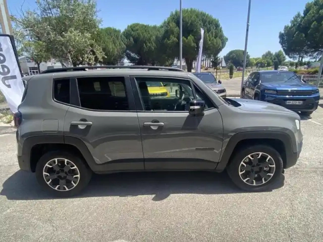 Jeep Renegade 1.3 t4 240h 180 4xe phev hybrid 11.4 kwh e-awd awd bva upland — photo 6
