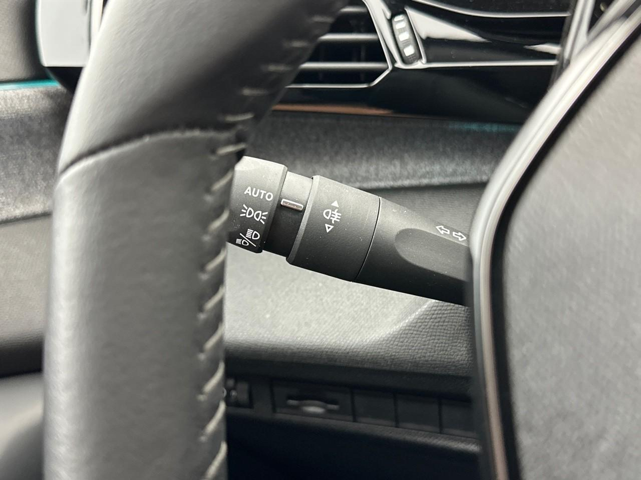 Peugeot 308 puretech 130ch s&s bvm6 allure — photo 17