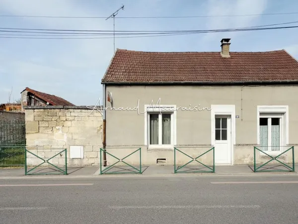 Maison de ville avec jardin et garage