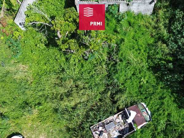 Terrain 267 m²